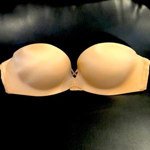 VS Strapless Bra